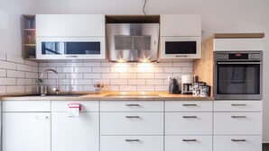 Refrigerador, microondas