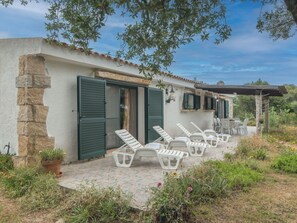 Terrace/patio - Beautiful private villa for 6 people with WIFI, A/C, TV, terrace and pets allowed (Palau)