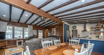 Relax at the Lakehouse with a Dock