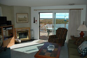 Comfort Condo, 2 Bedrooms, Lake View | Living room | 38-inch flat-screen TV with digital channels, TV - Port Superior Condo (Bayfield)