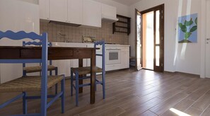 Apartment, 1 Schlafzimmer | Eigene Küche | Großer Kühlschrank, Mikrowelle, Ofen, Herdplatte