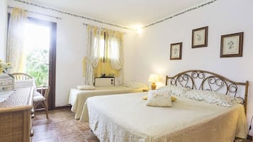 Villa, 3 Bedrooms | 3 bedrooms, cribs/infant beds, free WiFi