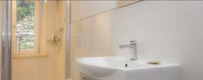 Villa, 3 Bedrooms | Bathroom - Villa Capo Bianco (Portoferraio)