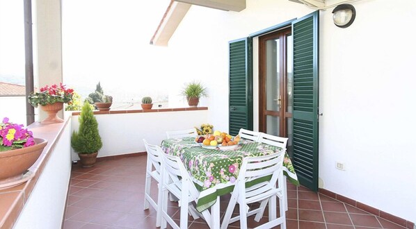 Apartment, 2 Schlafzimmer, Terrasse | Terrasse/Patio