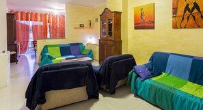 Apartment, 1 Schlafzimmer, Poolzugang | Wohnbereich