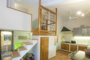 Apartment, 2 Schlafzimmer, Terrasse | Wohnbereich