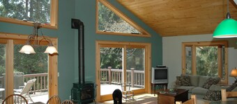 The Carriage House by Winfield Inn