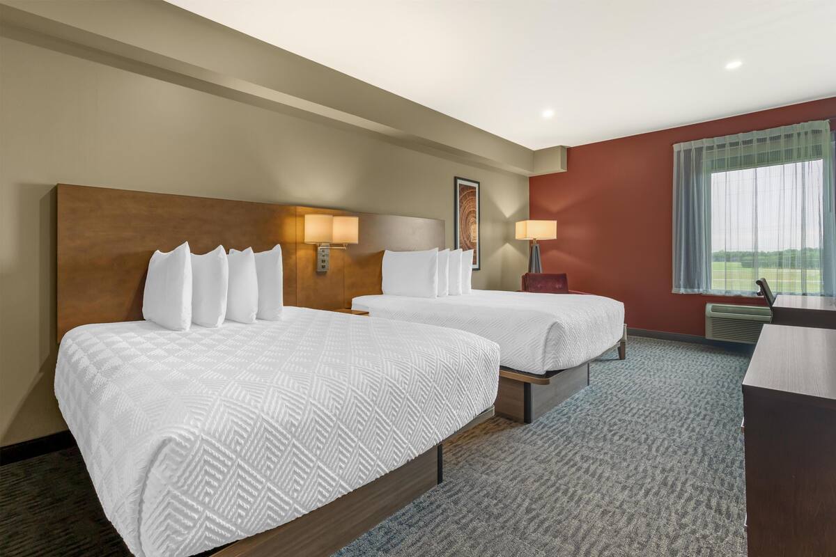 Standard Room, 2 Queen Beds, Non Smoking, Refrigerator & Microwave | Desk, laptop workspace, iron/ironing board, WiFi (free)