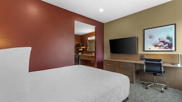 Standard Room, 2 Queen Beds, Non Smoking, Refrigerator & Microwave | Desk, laptop workspace, iron/ironing board, WiFi (free)