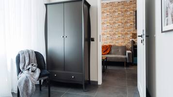 2 Schlafzimmer, Bügeleisen/Bügelbrett, kostenloses WLAN, Bettwäsche