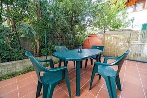Apartment, 2 Bedrooms | Terrace/patio - Trilo Pozzo al Moro (Campo nell'Elba)