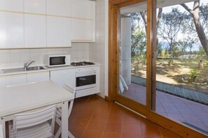 Apartment, 3 Schlafzimmer | Eigene Küche | Großer Kühlschrank, Mikrowelle, Ofen, Herdplatte