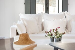 Villa | 3 bedrooms, in-room safe, bed sheets - House Y in Kardiani Tinos (Tinos)