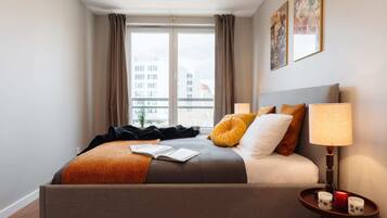 Apartment, 2 Schlafzimmer | 2 Schlafzimmer, Bügeleisen/Bügelbrett, kostenloses WLAN, Bettwäsche