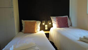 2 間睡房、免費 Wi-Fi、床單