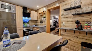 Imagen sin descripción, 4 de 47, botón