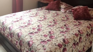 Apartment, 2 Bedrooms | 2 bedrooms, bed sheets - Cabo Dream (M'diq)