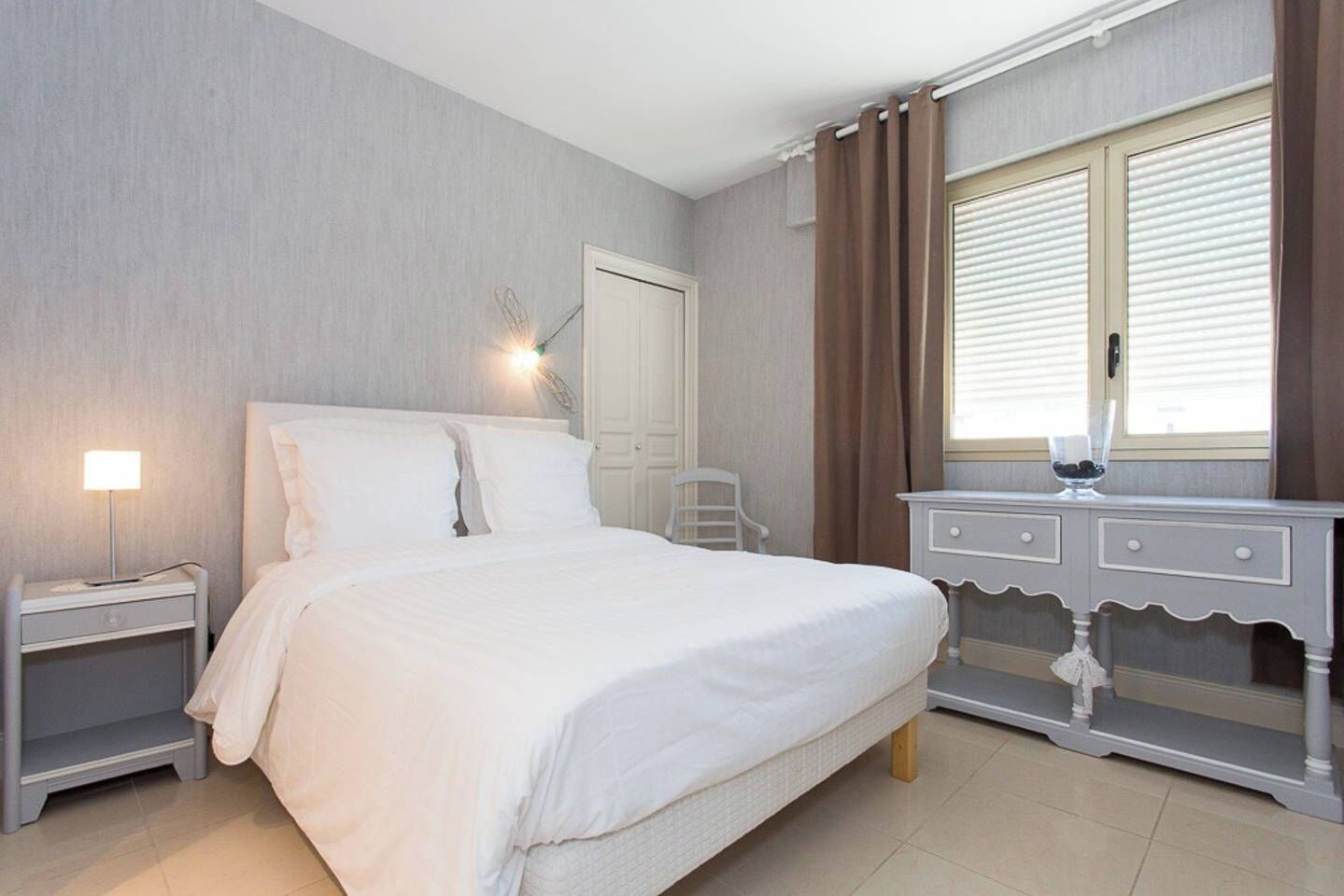 2 chambres, fer et planche à repasser, Wi-Fi, draps fournis