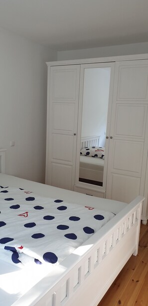 1 bedroom, iron/ironing board, WiFi, bed sheets - Apartment in the local recreation area right on the edge of the forest (Stolberg-Vicht)