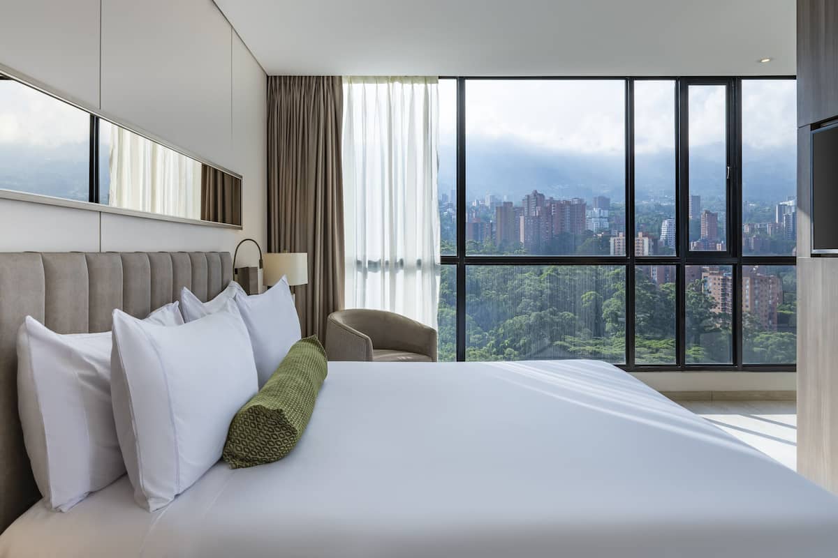 Egyptian cotton sheets, premium bedding, down comforters