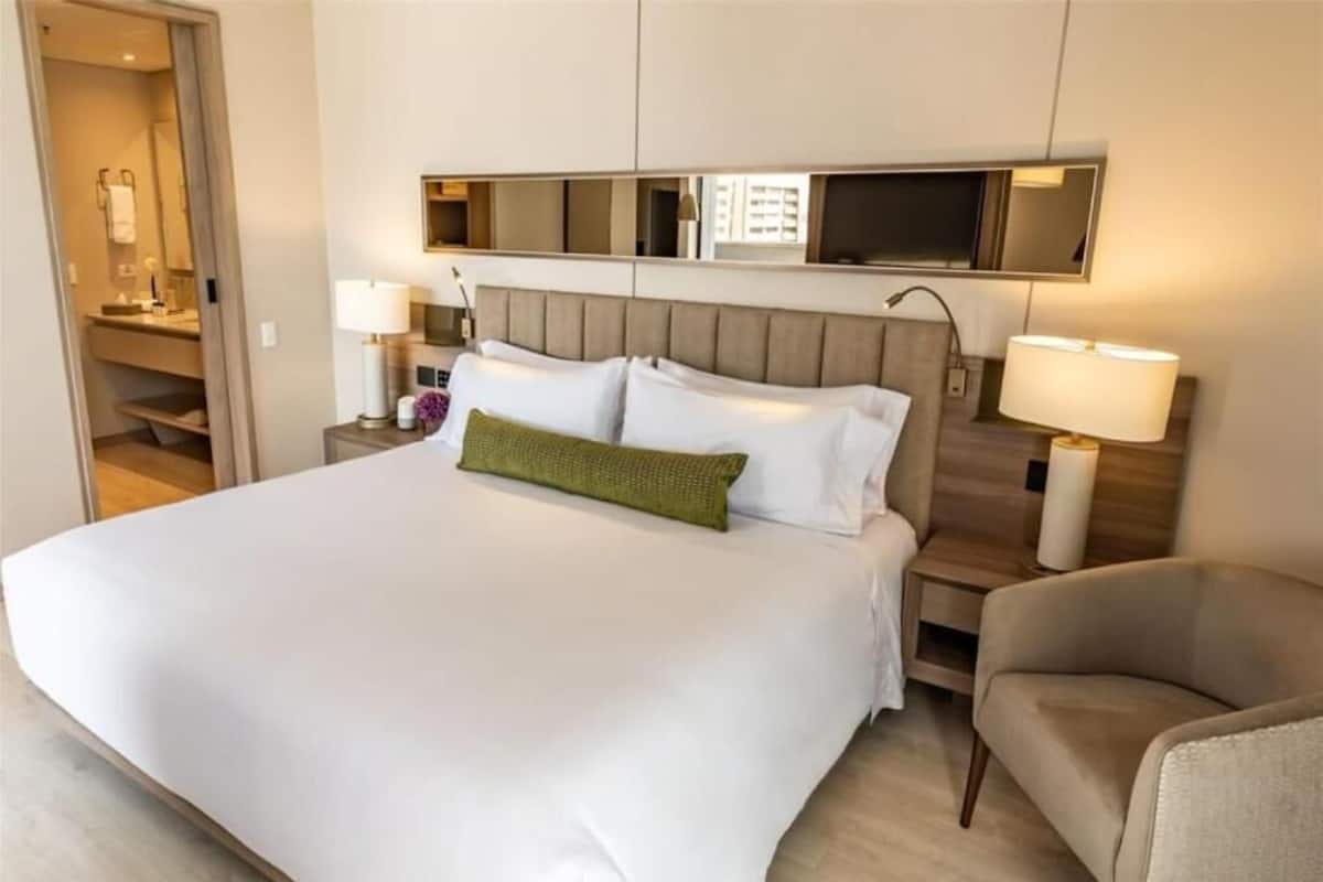 Superior Room, 1 King Bed | Egyptian cotton sheets, premium bedding, down comforters