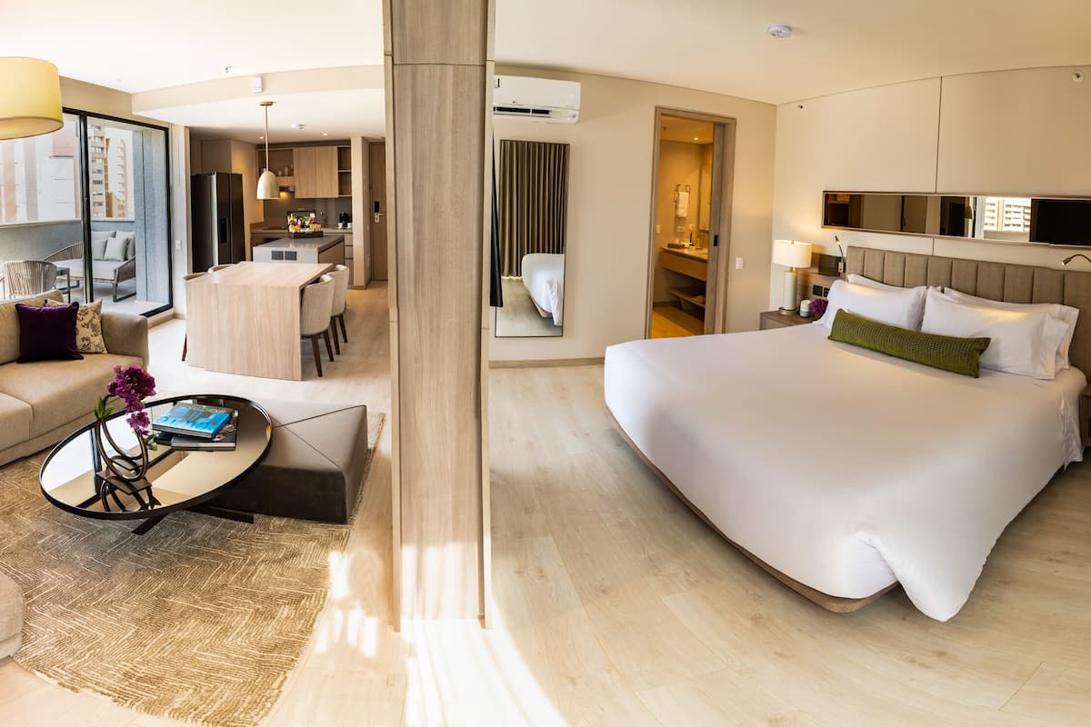 Chambre Deluxe, 1 trĂšs grand lit, vue ville (Diamond Terrace)