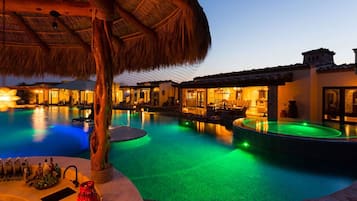 Villa (6 Bedrooms) | Servicio de la propiedad