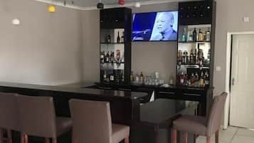 Bar (en el alojamiento)