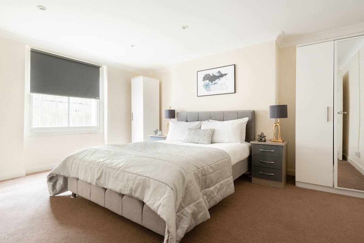 Apartment, Ground Floor (A) | Iron/ironing board, WiFi (free), individually decorated