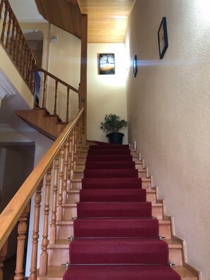 Staircase - 4 Seasons Hotel (Tbilisi)