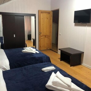 Comfort Twin Room | Individually decorated, individually furnished, iron/ironing board - 4 Seasons Hotel (Tbilisi)