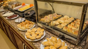 Gratis frukostbuffé varje dag