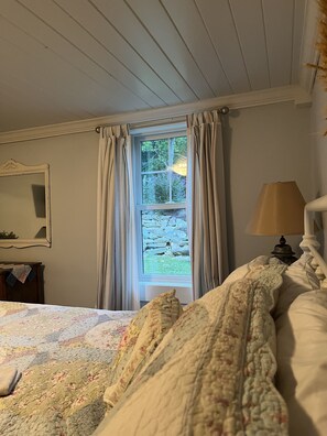 2 chambres, fer et planche à repasser, Wi-Fi, literie fournie