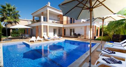 Top villa in top location - Super family vacation on the beach - Relax
