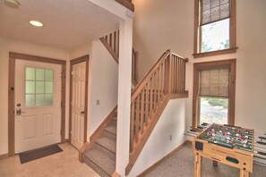 Games room - Joe's Mountain Retreat (Tannersville)