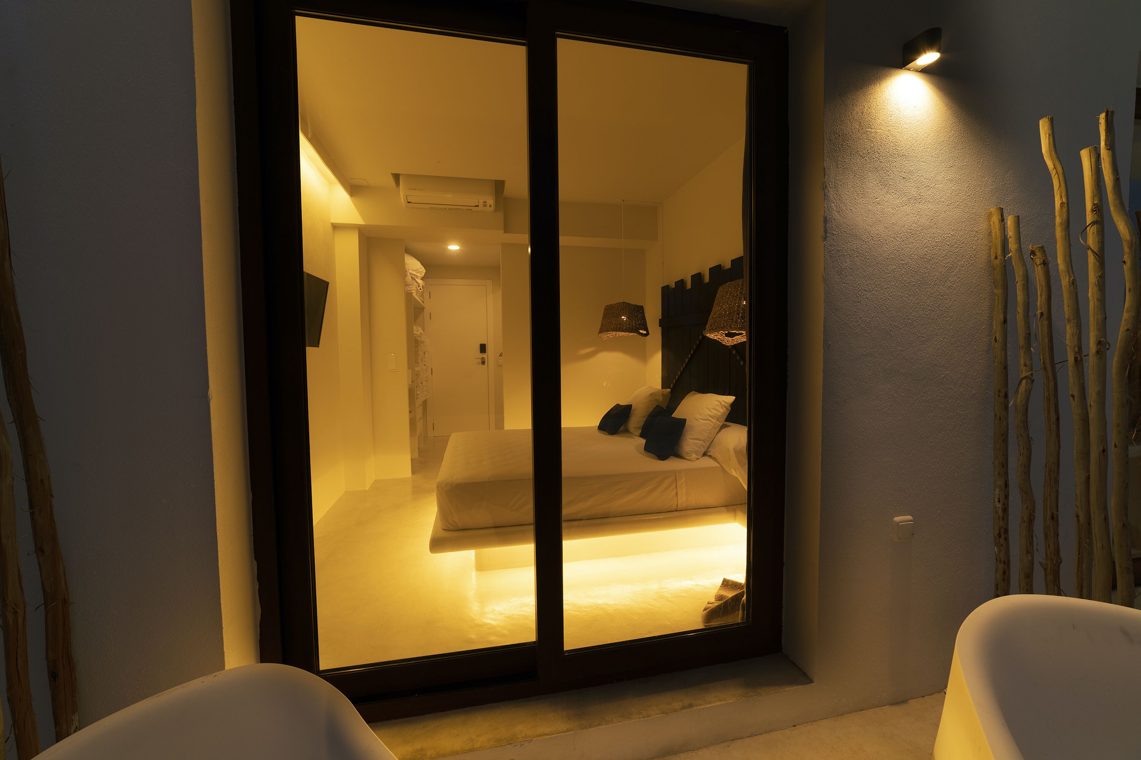 comfort double room | 1 bedroom, hypo-allergenic bedding, minibar, in-room safe