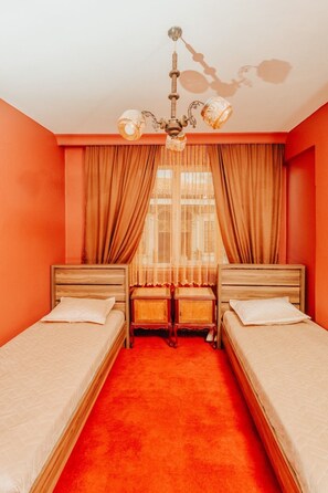 Family Suite (Retro) | 2 bedrooms, minibar, in-room safe, desk - Nostaljik Suites (Antakya)