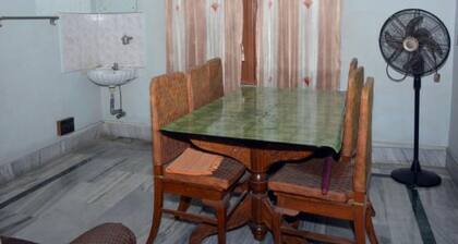 Guest house in Chandannagar