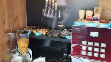 Buffet breakfast on weekdays (EUR 8.50 per person)