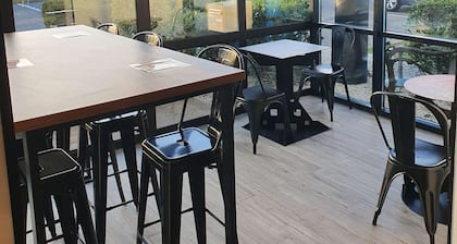 KYRIAD DIRECT ORLEANS - Olivet - La Source