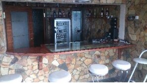 Bar (on property) - Apt 2-Home inn apartment (Lome)