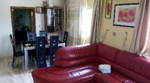 Interior - Apt 3-Home inn apartment (Lome)