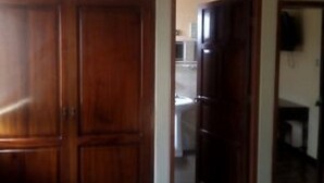 ميني بار وواي فاي مجانًا
