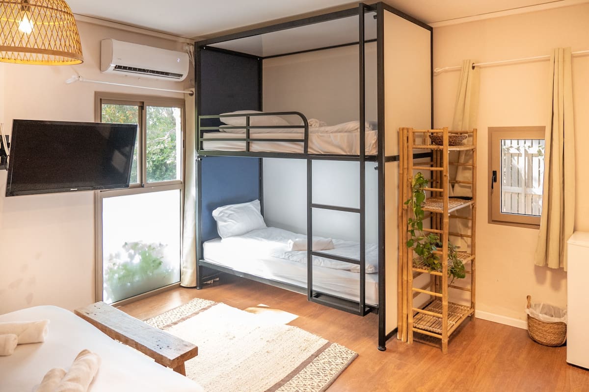 Habitación familiar | Wifi gratis y ropa de cama