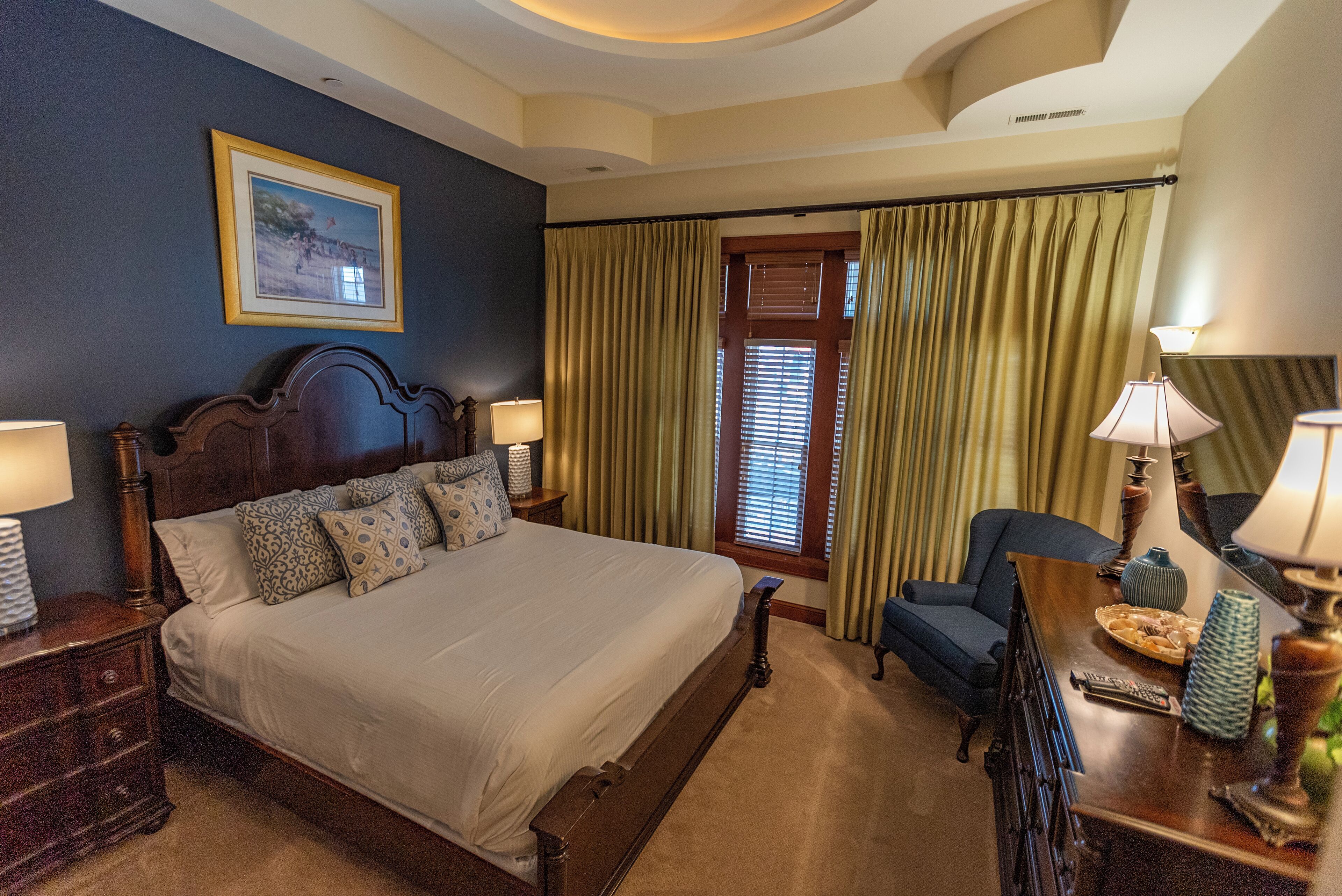 シグネチャー スイート | 低刺激性寝具、セーフティボックス (室内)、客室ごとに異なる装飾、客室ごとに異なるインテリア