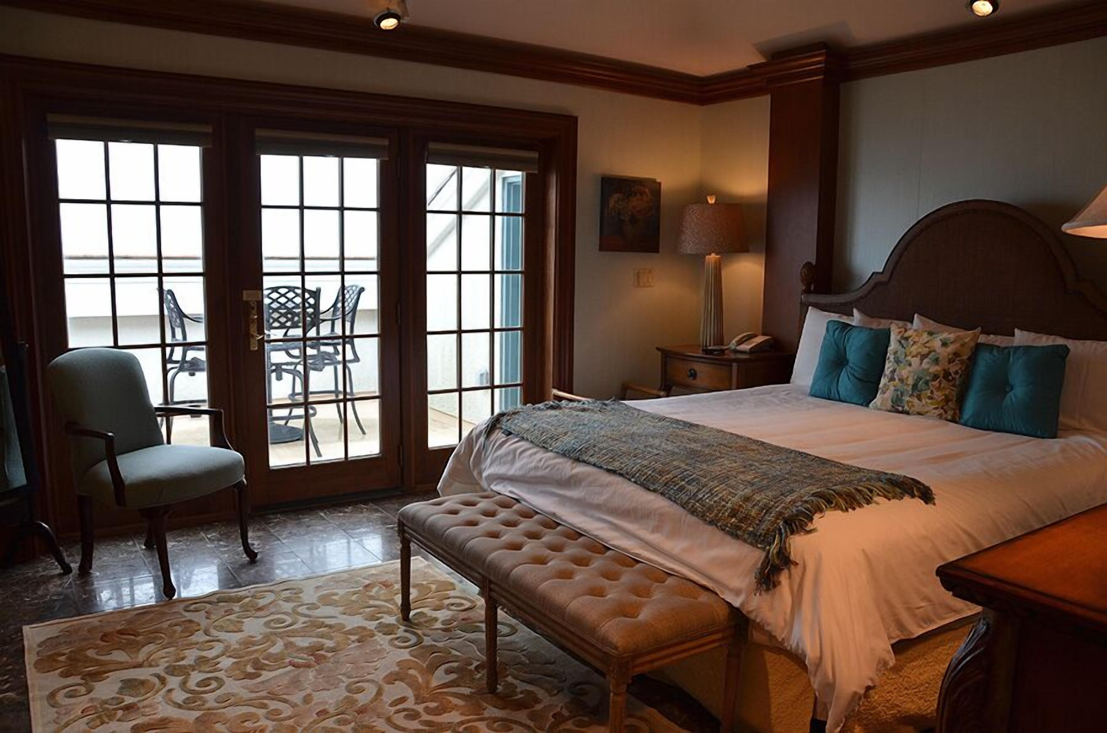 terrace townhouse | 1 bedroom, hypo-allergenic bedding, in-room safe, individually decorated