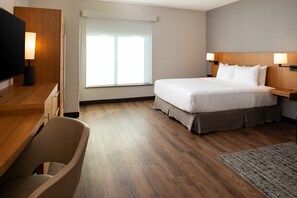 Premium bedding, in-room safe, desk, laptop workspace - Hyatt Place Dallas/Rockwall (Rockwall)