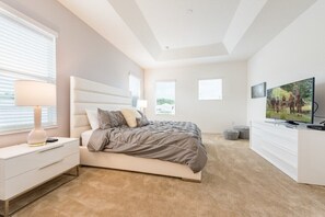 5 bedrooms, individually decorated, individually furnished