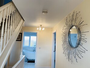 Family House, Ensuite | Interior - Holiday Home Epworth (Doncaster)