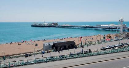 Panoramic Sea Views, Central, Free Private Parking Space Off Street